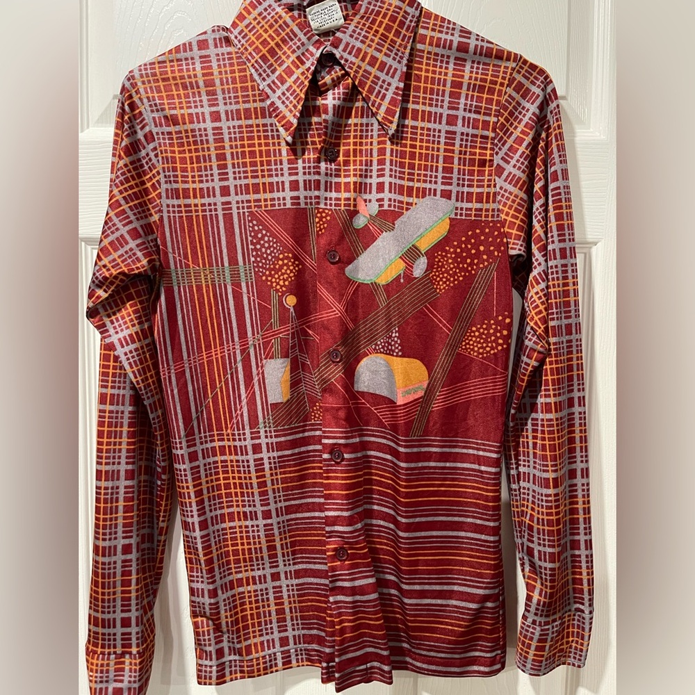 Vintage Hanging Vines Button Down